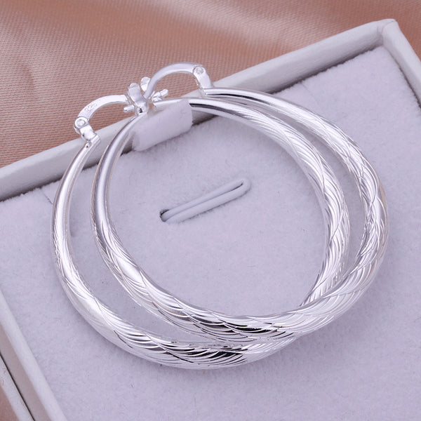 Elegant 925 Silver Shiny Hoop Earrings