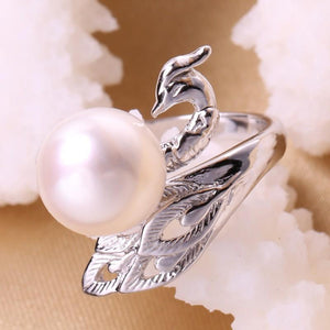 Bird Styled Pearl Ring